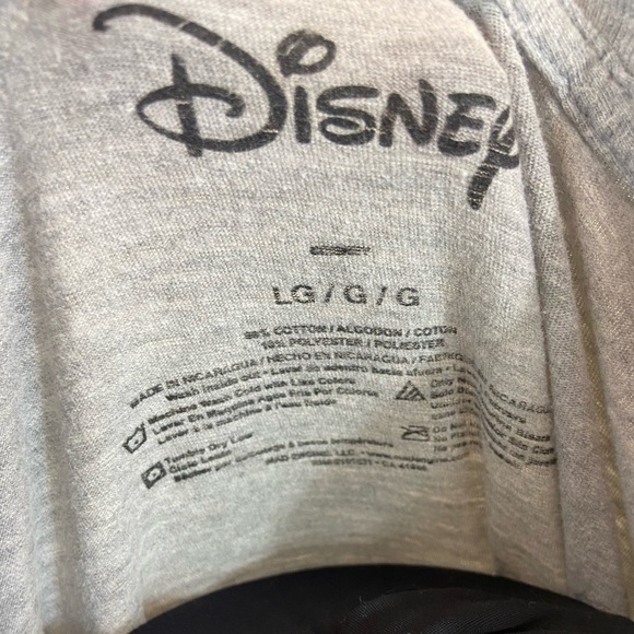Disney Mickey Mouse Gray T-Shirt Size Large - Picture 7 of 8